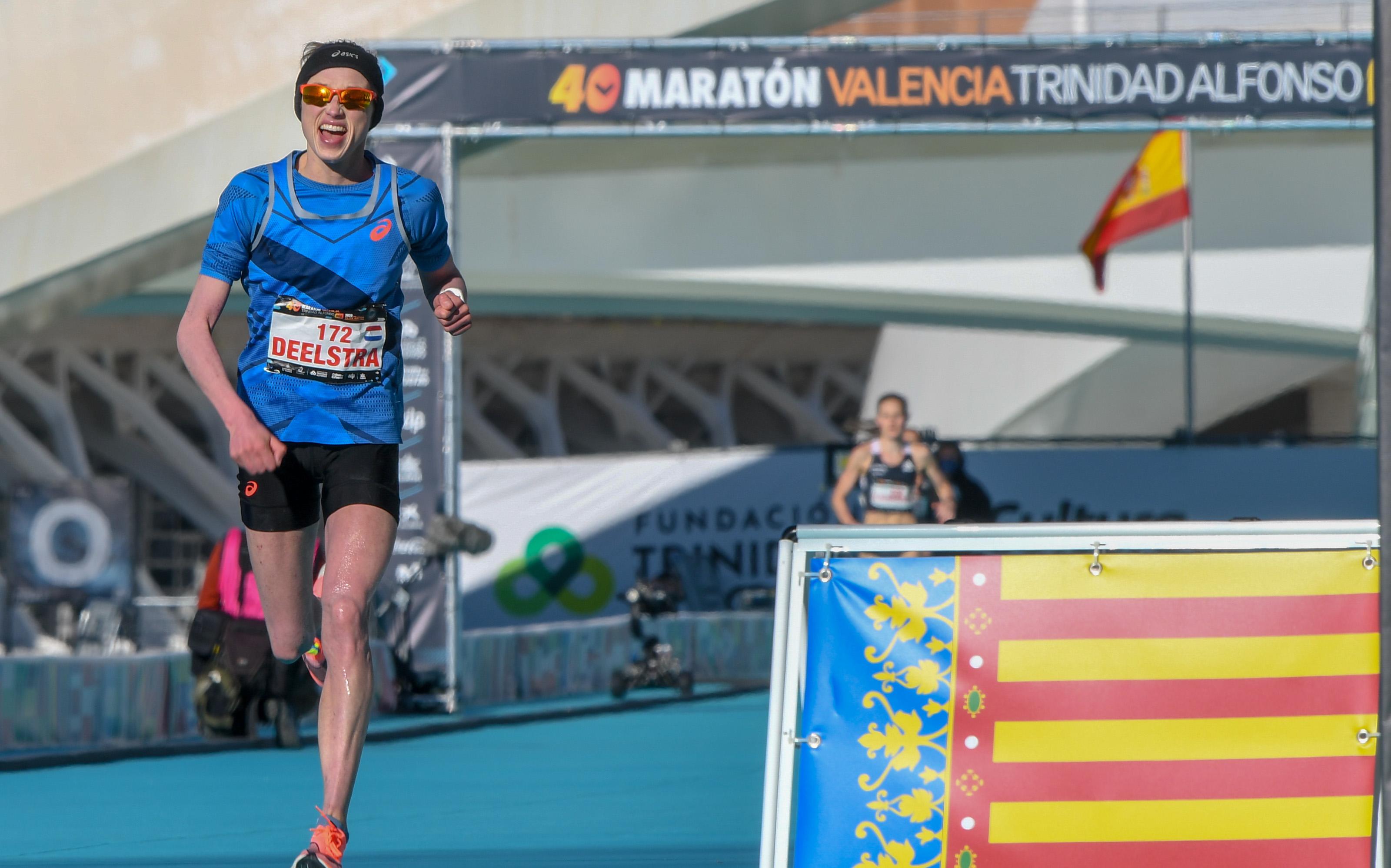 Drentse Andrea Deelstra gaat op de marathon in Sevilla voor limiet voor